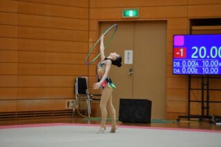 新体操：フープの演技